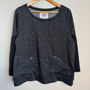 Active Zone Weekend Collection Women's Black Metallic Long Sleeve Top Size‎ X